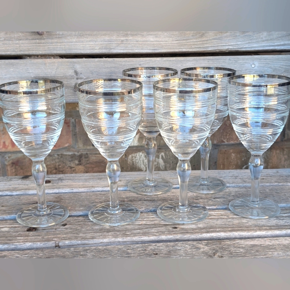 Set of 6 vintage MCM Anchor Hocking banded wine glasses